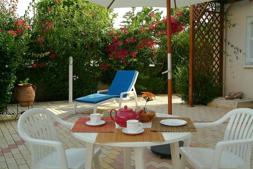 Sunbay Apartments Pyla Exterior foto